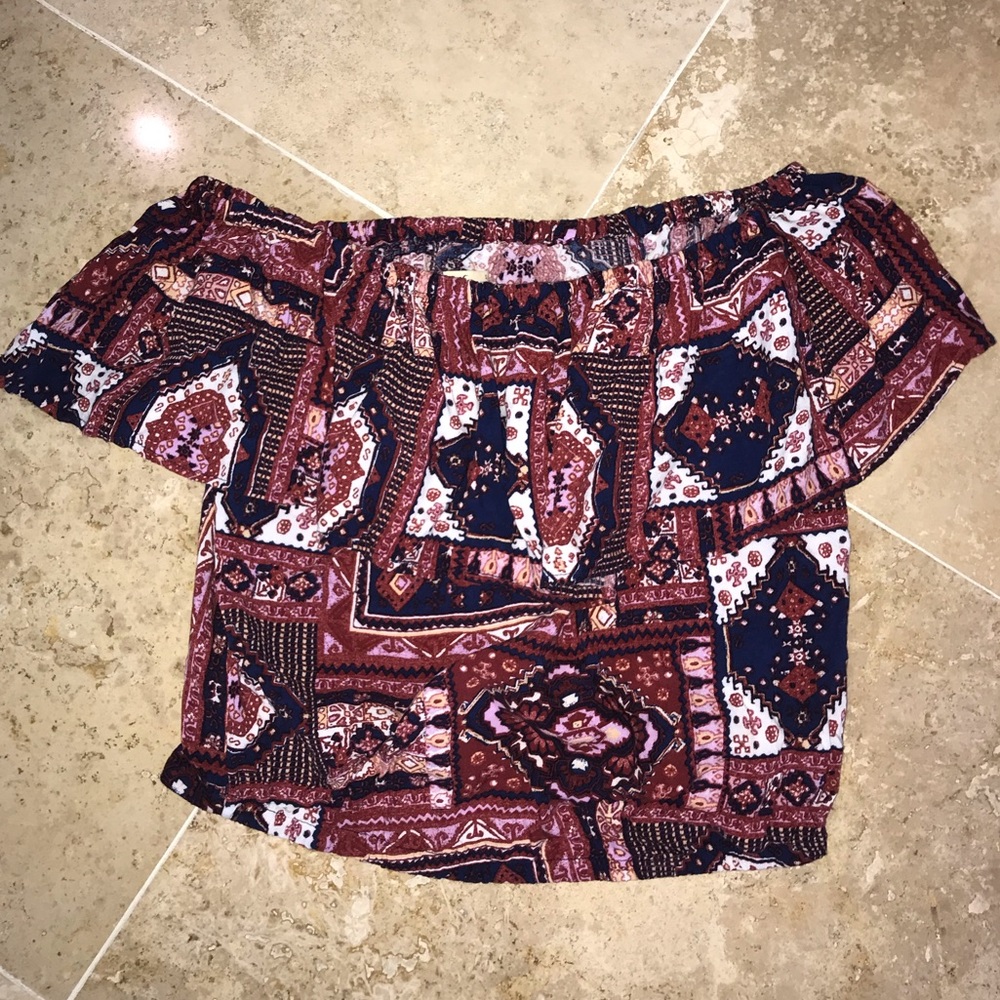 flowy off the shoulder top new without tag